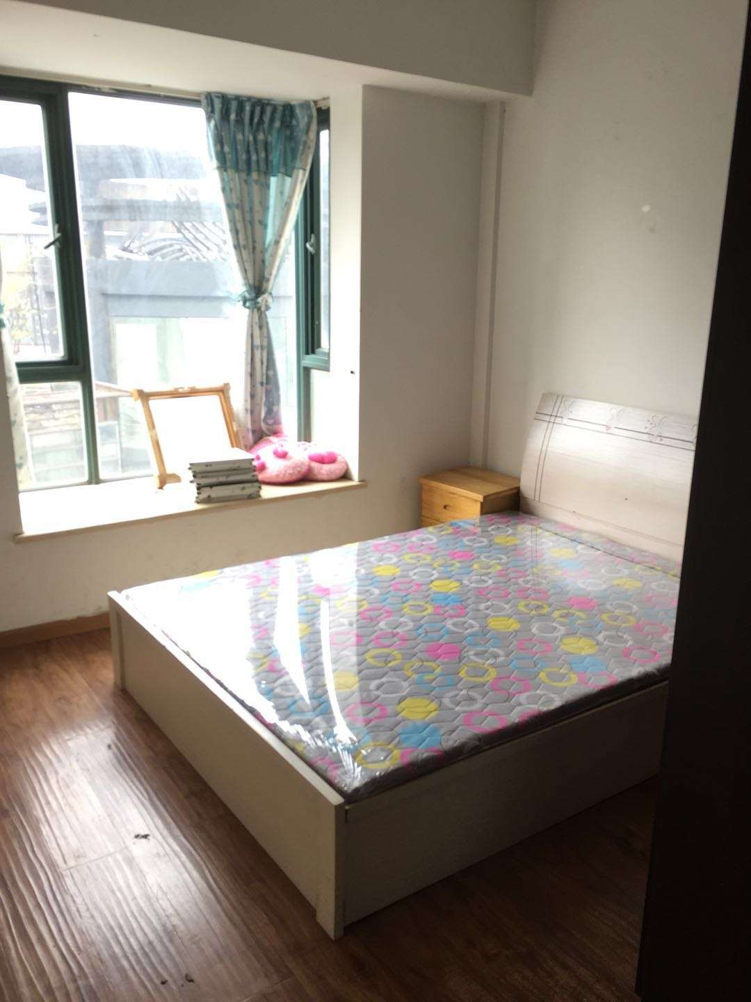 水木光华 1室1厅1卫 1900.0元/月 水木光华 1室1厅1卫 1900.0元/月室内图