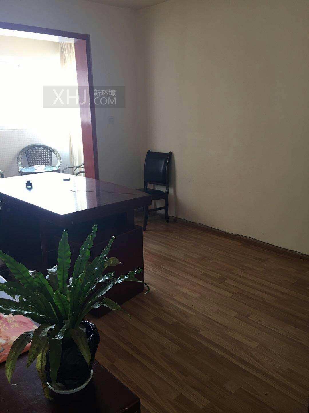 西城天下  3室2厅1卫    3700.0元/月室内图1