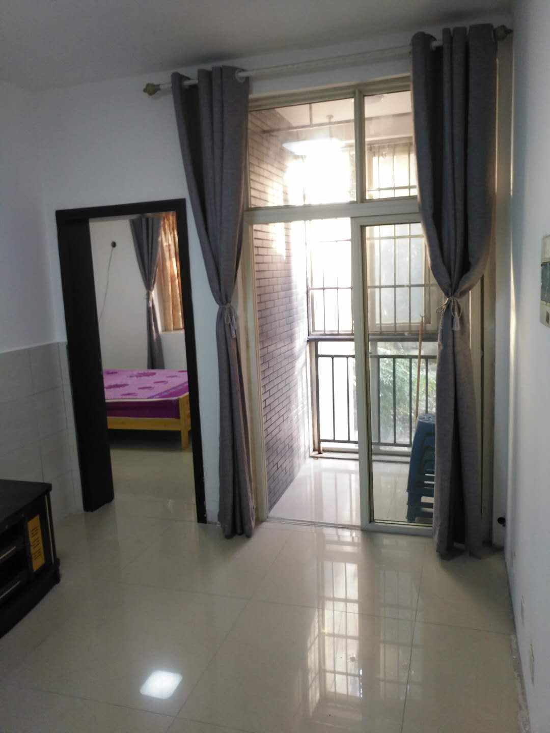 河池新居 1室1厅1卫 1300.00元/月 河池新居 1室1厅1卫 1300.00元/月室内图