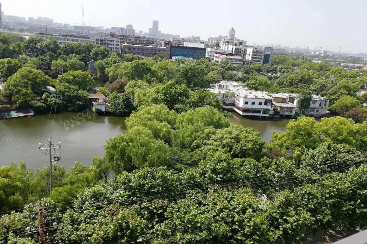 雨湖大厦  6室3厅3卫    168.0万小区图