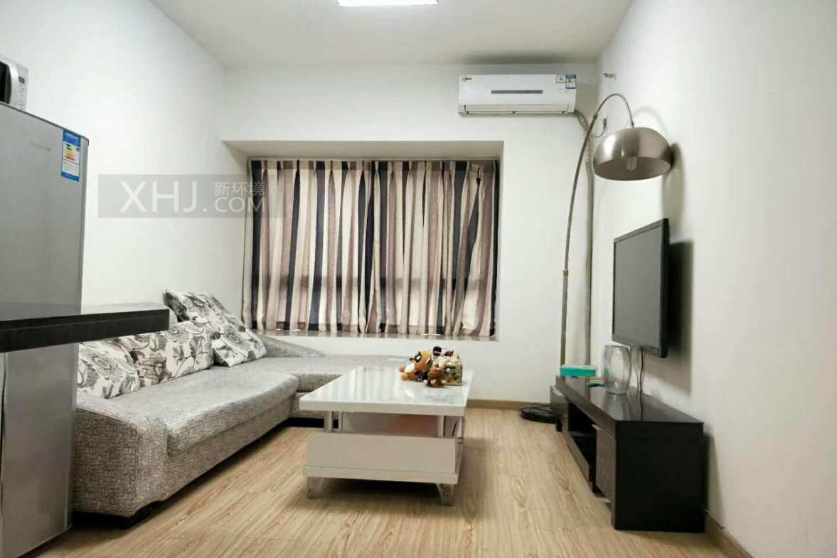 公园西  1室1厅1卫   2100.00元/月室内图