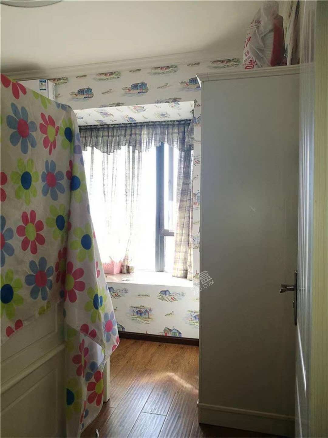 华银美景  2室1厅1卫    2600.0元/月 华银美景  2室1厅1卫    2600.0元/月室内图