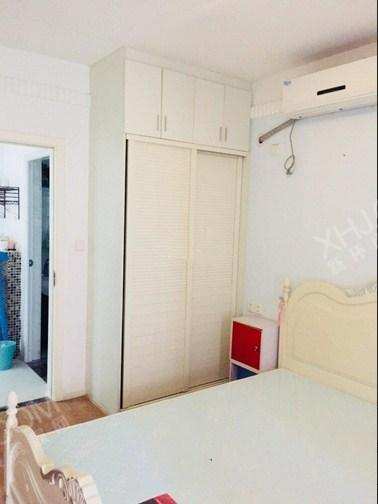 蓝光coco金沙一期  3室2厅1卫    2300.0元/月室内图