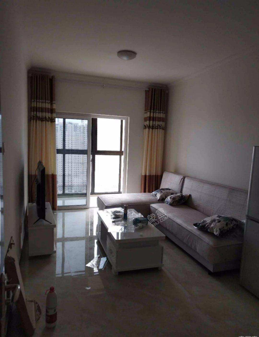 天府鹤林-西区(一期) 1室1厅1卫 1300.0元/月 天府鹤林-西区(一期) 1室1厅1卫 1300.0元/月室内图