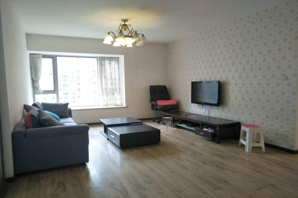 中海兰庭  3室2厅2卫    3600.0元/月 中海兰庭  3室2厅2卫    3600.0元/月室内图