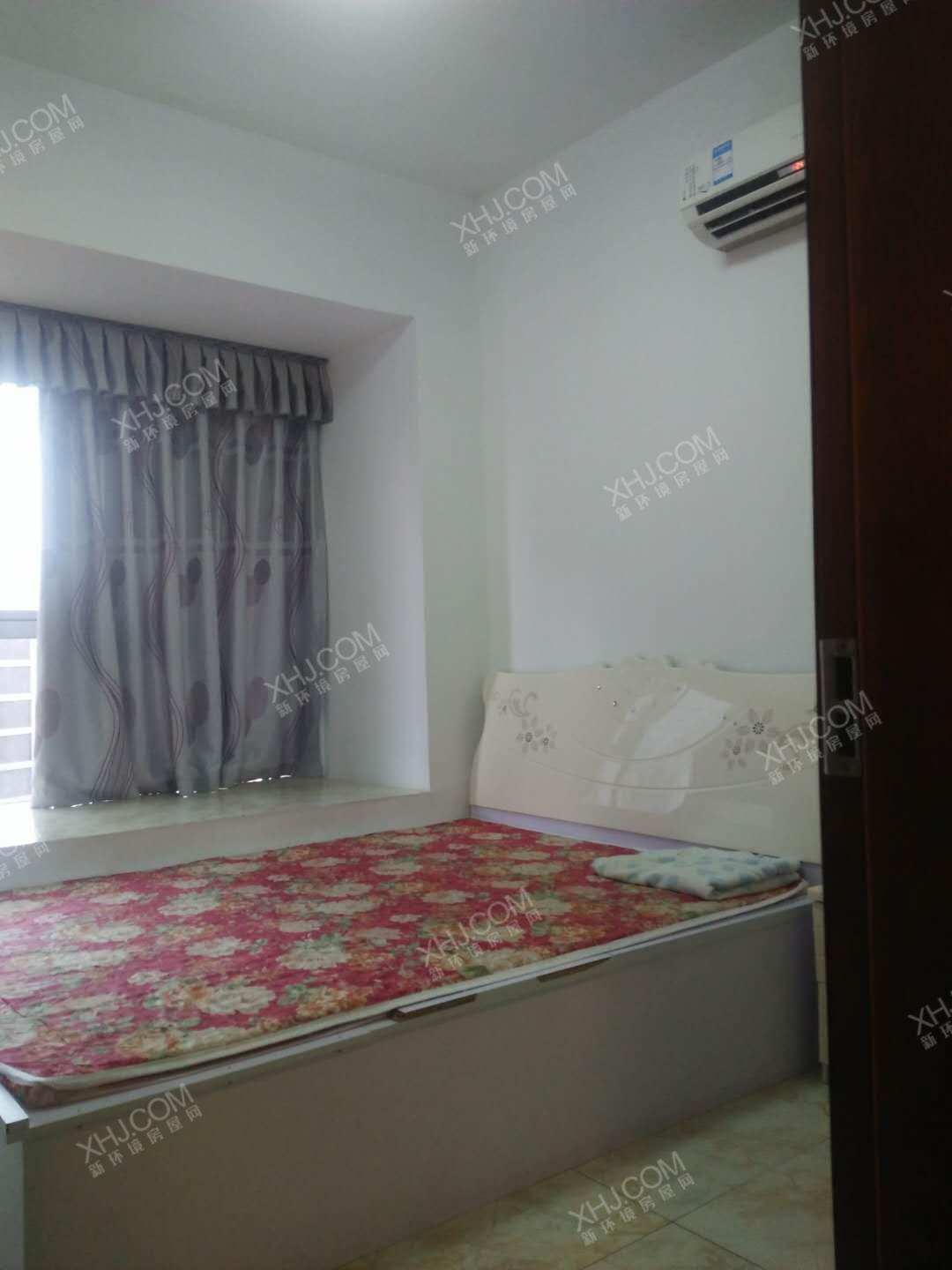 戛纳滨江  2室1厅1卫    1800.0元/月室内图