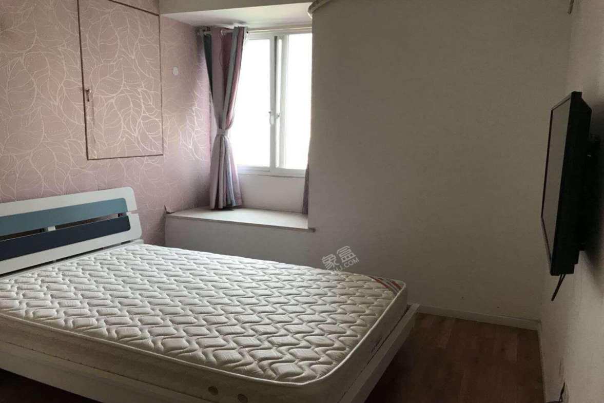 双玺  3室1厅1卫    3000.0元/月室内图