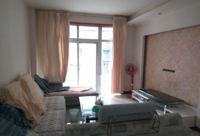 兴城融域 2室2厅1卫 1600.0元/月 兴城融域 2室2厅1卫 1600.0元/月室内图