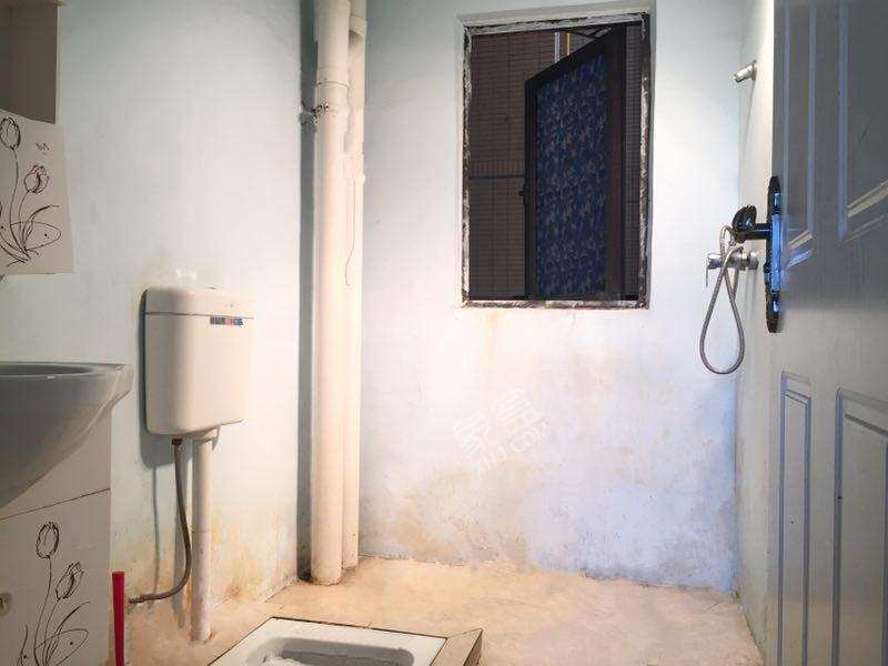 保利心语四期  4室2厅2卫    3500.0元/月 保利心语四期  4室2厅2卫    3500.0元/月室内图