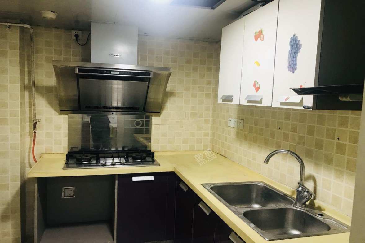 双玺  3室1厅1卫    2700.0元/月室内图