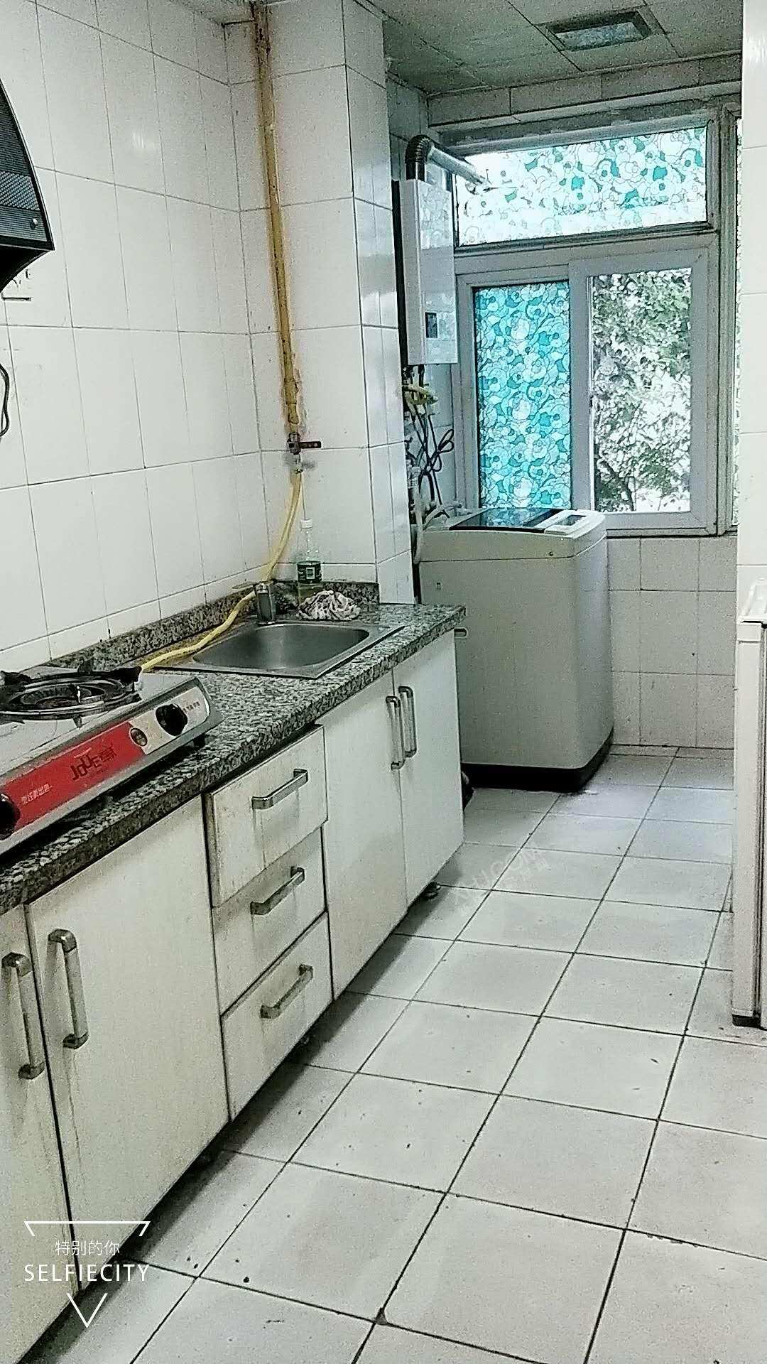 光华馨地 1室1厅1卫 1700.0元/月 光华馨地 1室1厅1卫 1700.0元/月室内图