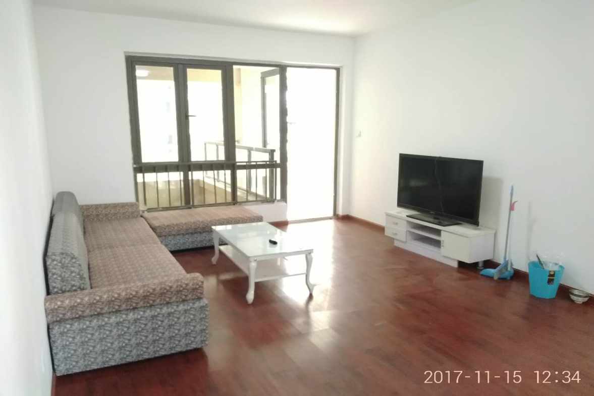 南湖国际4期  2室1厅2卫    1700.0元/月 南湖国际4期  2室1厅2卫    1700.0元/月室内图