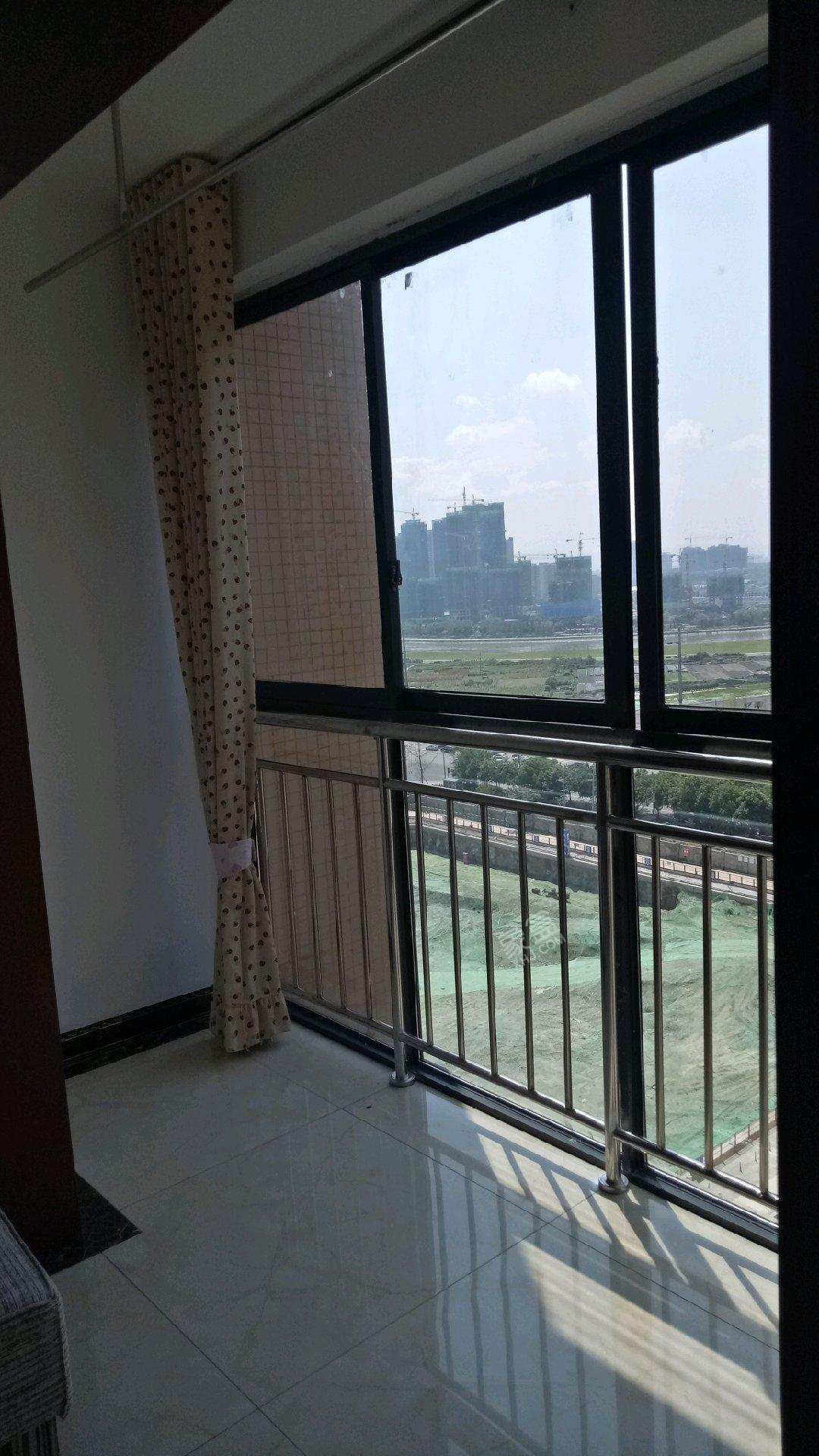 天府鹤林-东区（二期）  1室1厅1卫    1250.0元/月室内图