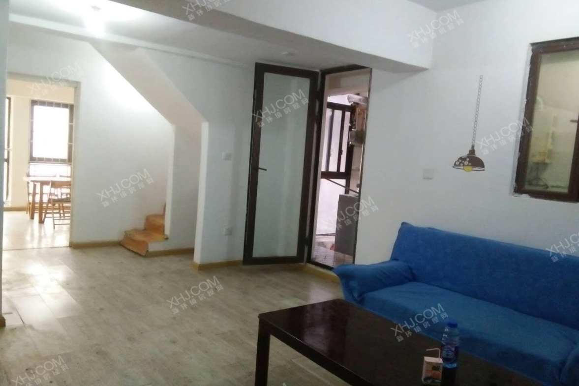 南湖半岛 2室1厅1卫 1700.0元/月 南湖半岛 2室1厅1卫 1700.0元/月室内图