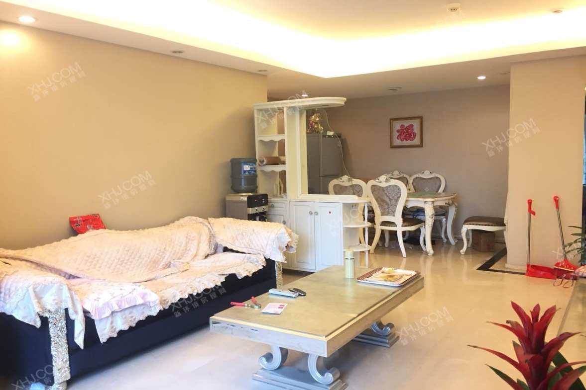 凯旋天际湾  2室1厅1卫    2800.0元/月室内图1