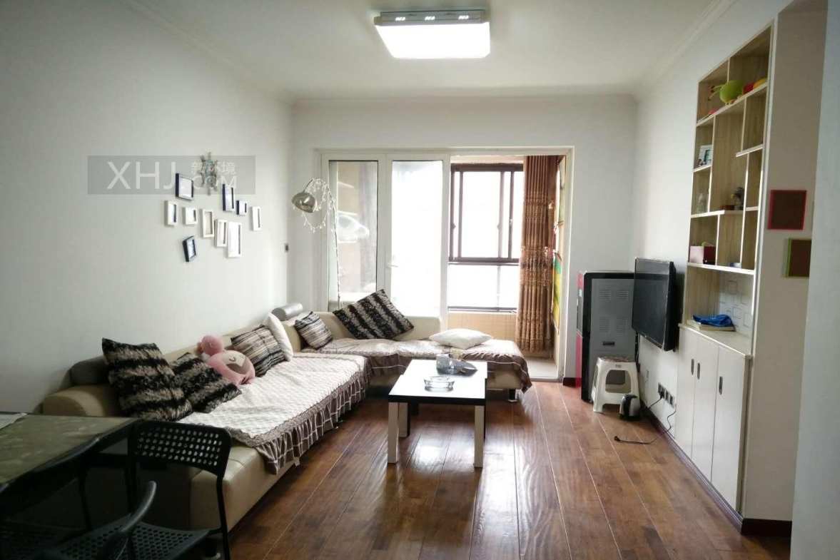 保利香槟光华  3室2厅1卫    2600.0元/月 保利香槟光华  3室2厅1卫    2600.0元/月室内图