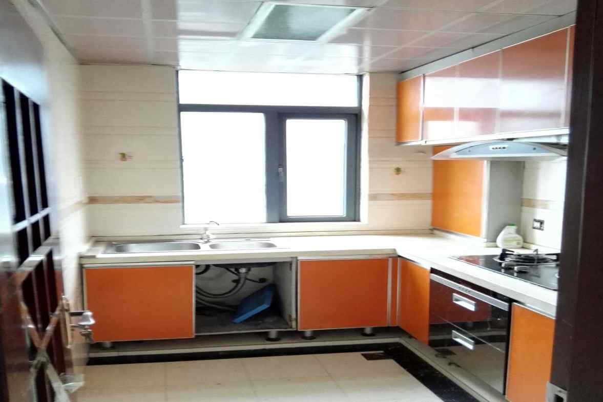 金阳世纪城龙泉苑  3室1厅1卫    2400.0元/月 金阳世纪城龙泉苑  3室1厅1卫    2400.0元/月室内图