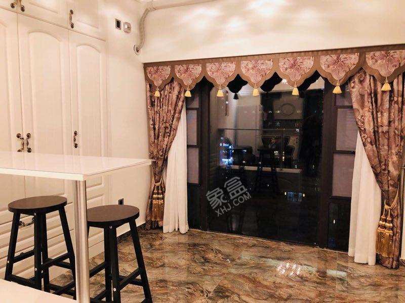 保利星座  1室1厅1卫    3200.0元/月室内图