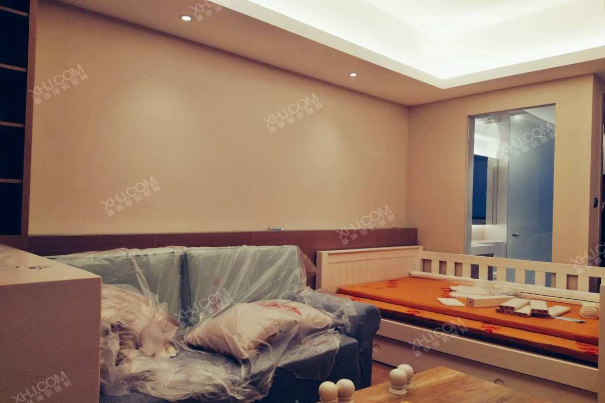 都城雅颂居二期  1室1厅1卫    2400.0元/月室内图