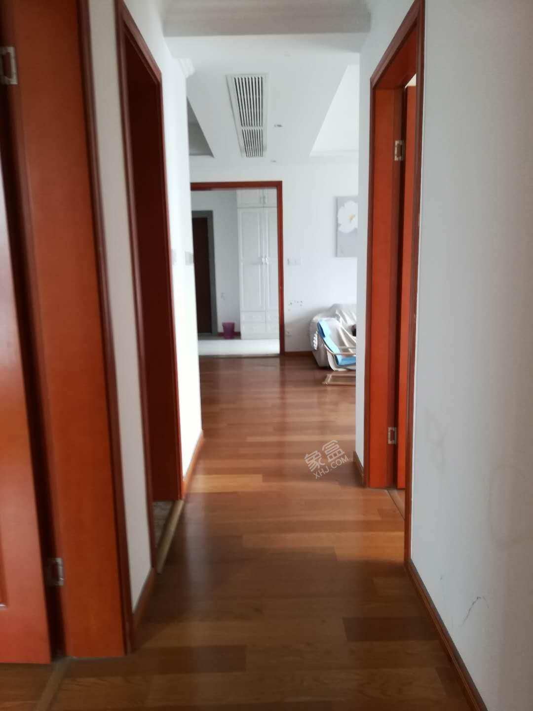 仁和春天国际花园  3室2厅2卫    7000.0元/月 仁和春天国际花园  3室2厅2卫    7000.0元/月室内图