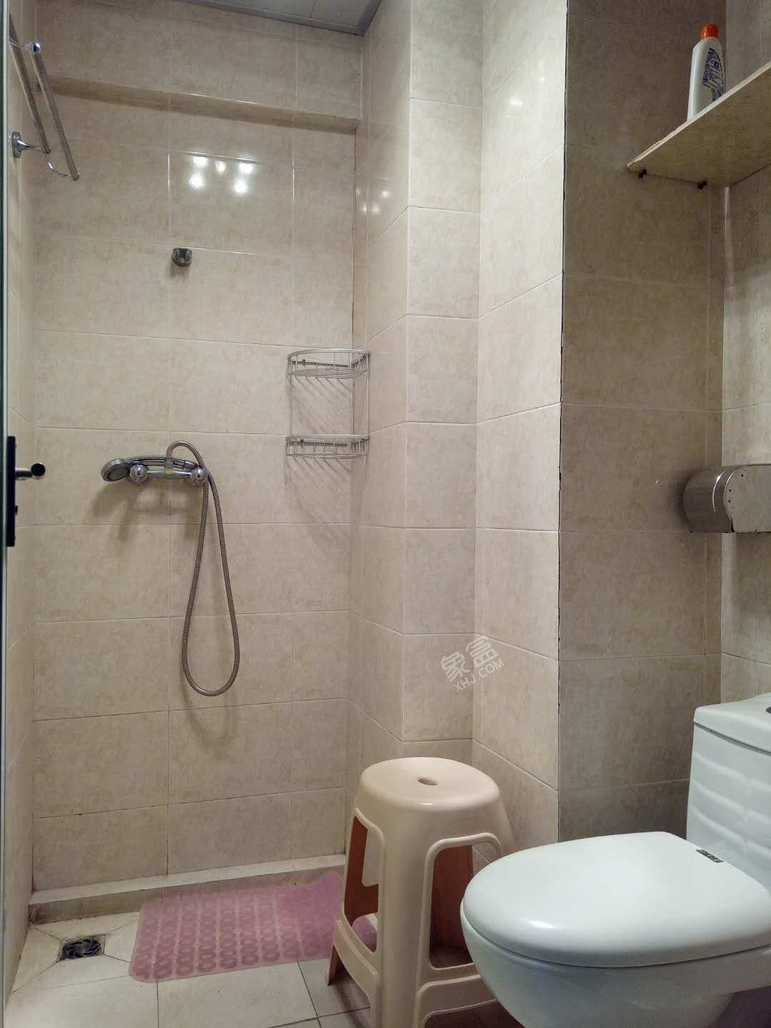 公园西  1室1厅1卫   1500.00元/月 公园西  1室1厅1卫   1500.00元/月室内图