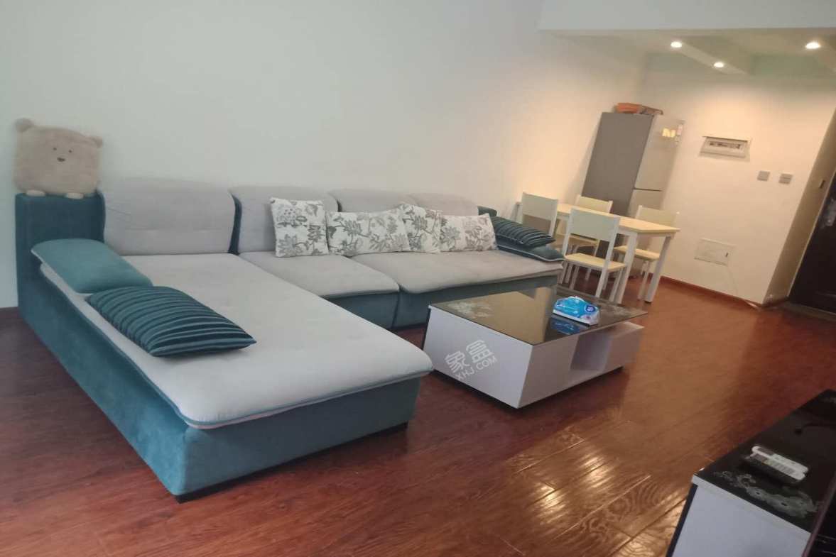 知贤坊  2室1厅1卫    1600.0元/月室内图1