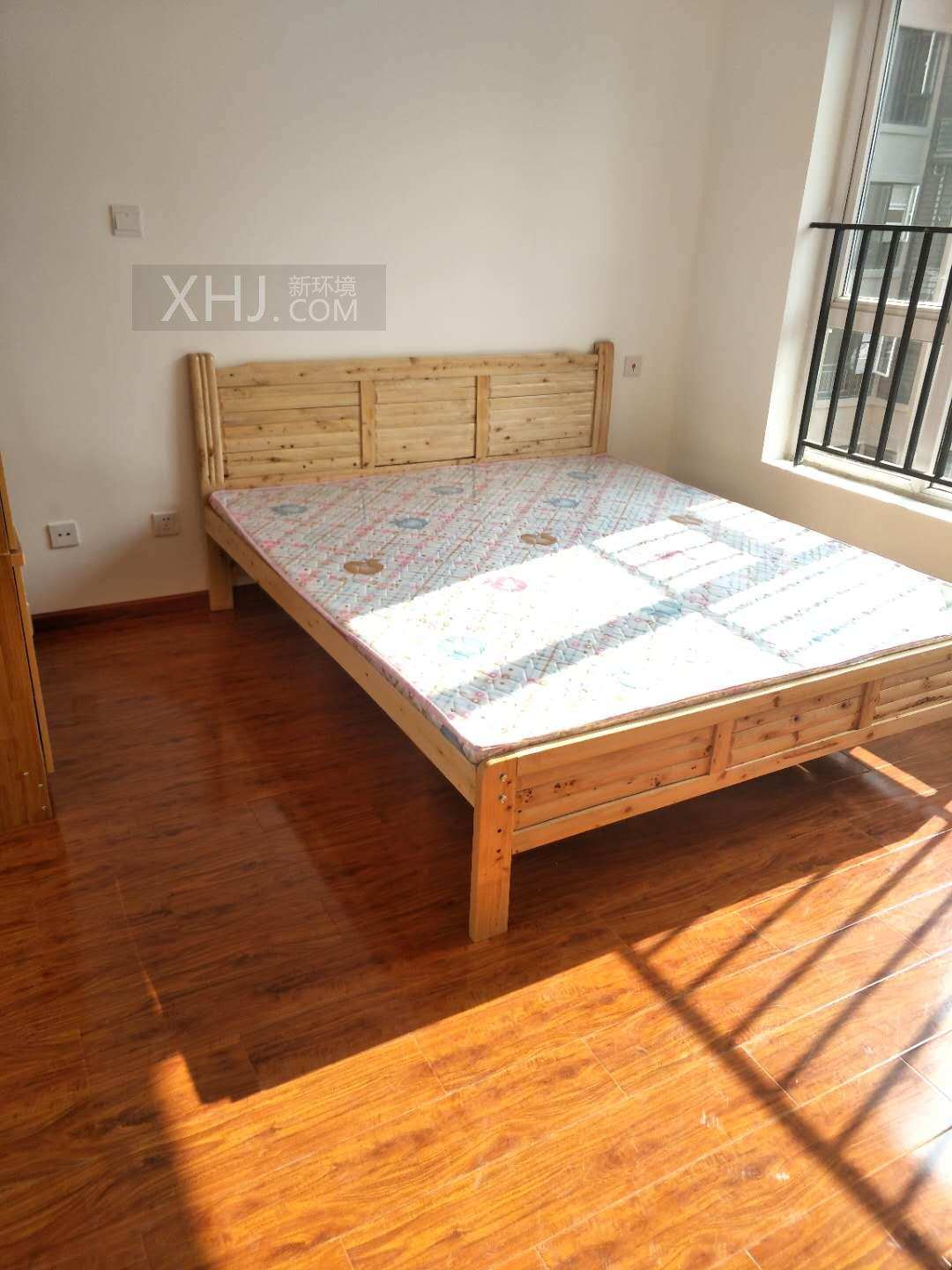 南湖逸家  3室2厅1卫    2200.0元/月室内图