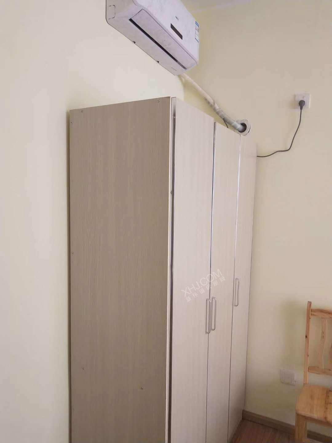 怡馨家园  1室1厅1卫   1800.00元/月室内图