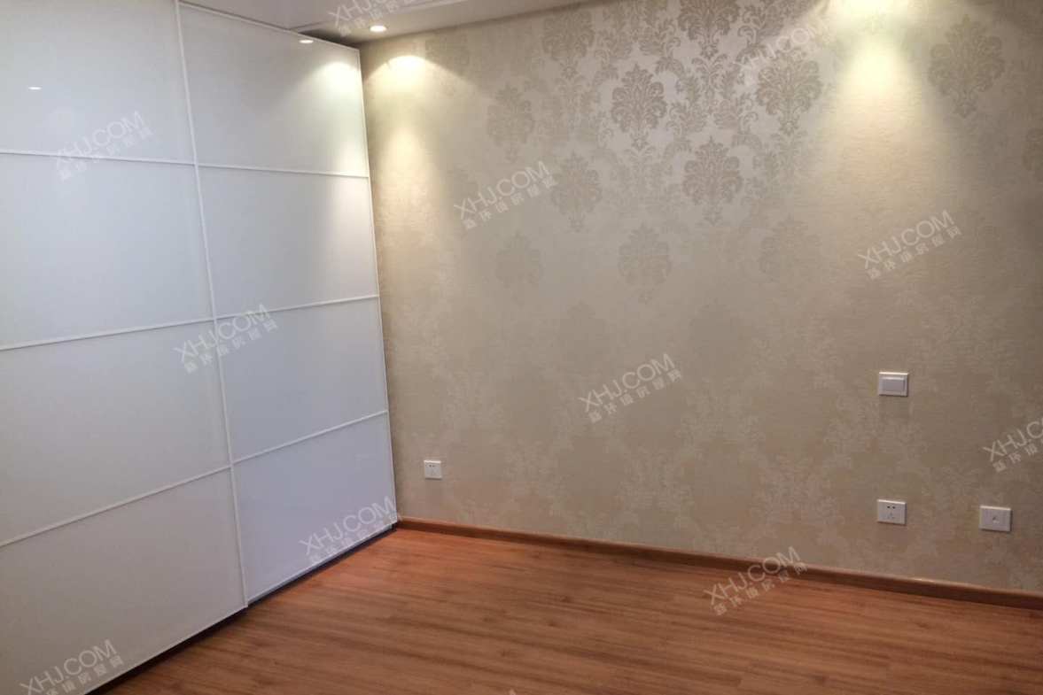 汇锦广场  2室1厅1卫    2100.0元/月 汇锦广场  2室1厅1卫    2100.0元/月室内图