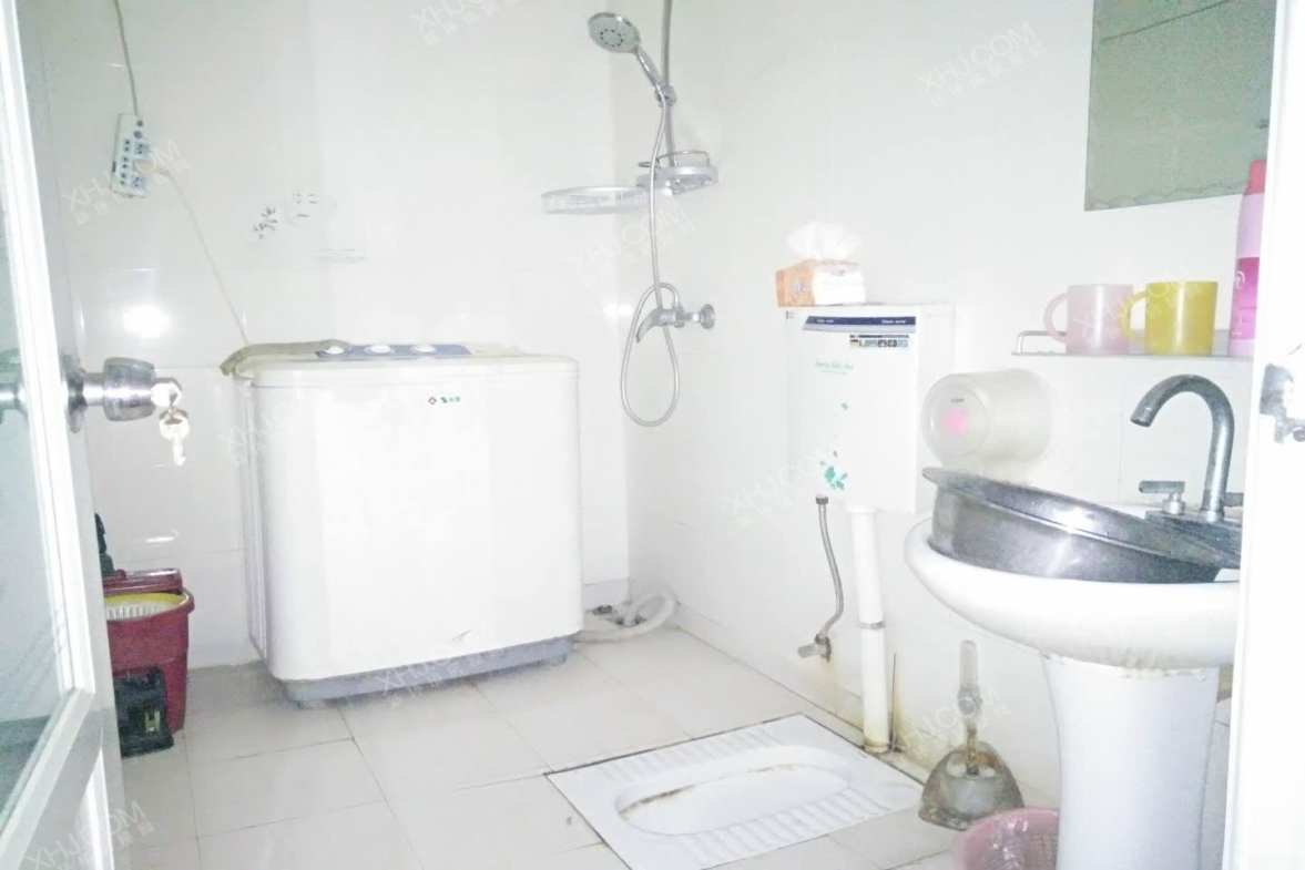 金地嘉年华B区  3室2厅2卫    3500.0元/月 金地嘉年华B区  3室2厅2卫    3500.0元/月室内图