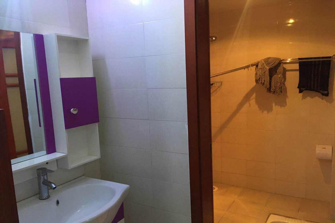 清河庭苑  1室1厅1卫   1300.00元/月室内图