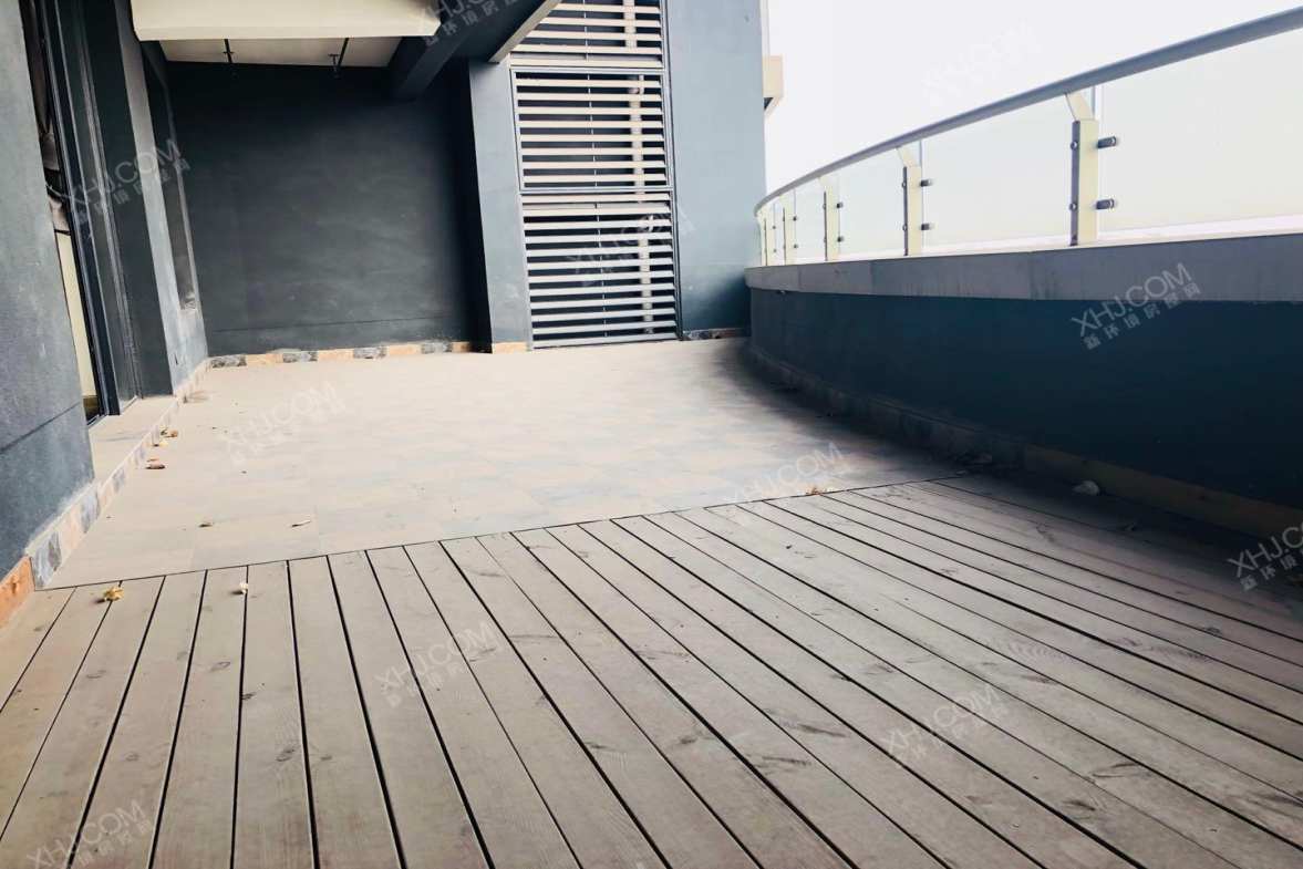 龙湖世纪峰景  5室2厅1卫    7500.0元/月室内图