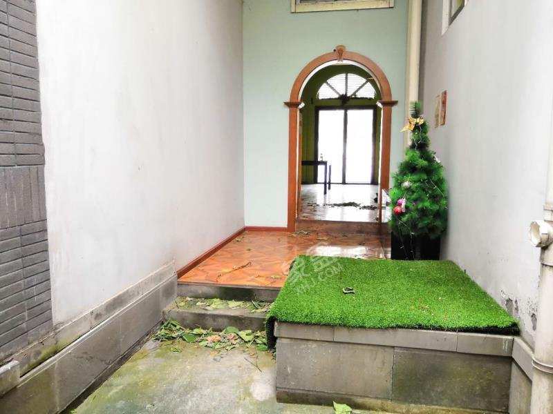 三利宅院白云渡  4室3厅5卫    10000.0元/月 三利宅院白云渡  4室3厅5卫    10000.0元/月室内图