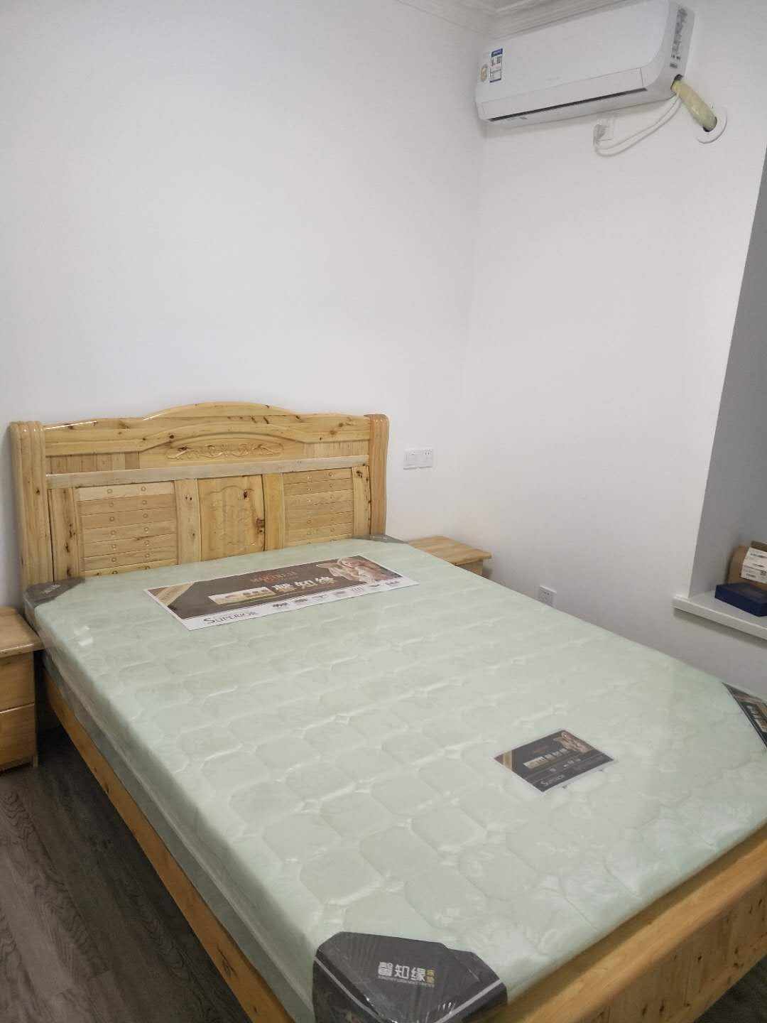 南湖国际1期  2室1厅1卫    2200.0元/月室内图