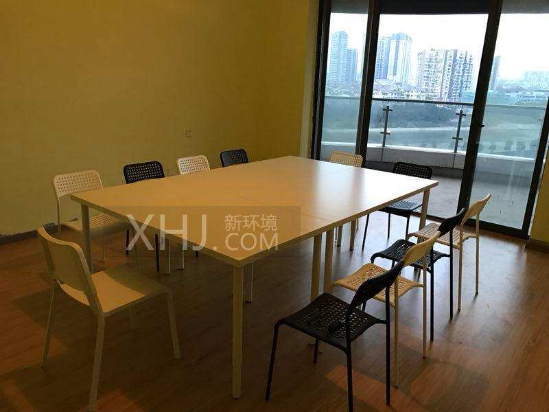 龙湖世纪峰景  5室1厅4卫    5000.0元/月室内图