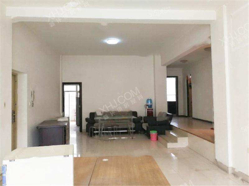 世纪金沙  3室1厅1卫    3600.0元/月室内图