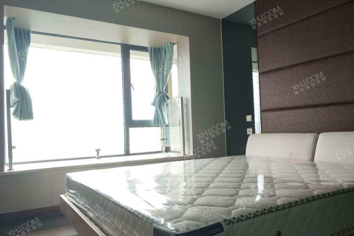 凯旋天际湾  3室2厅2卫    5000.0元/月室内图