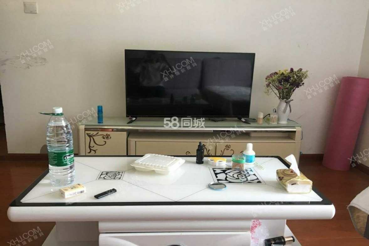 馨光华庭  1室1厅1卫    1500.0元/月室内图1