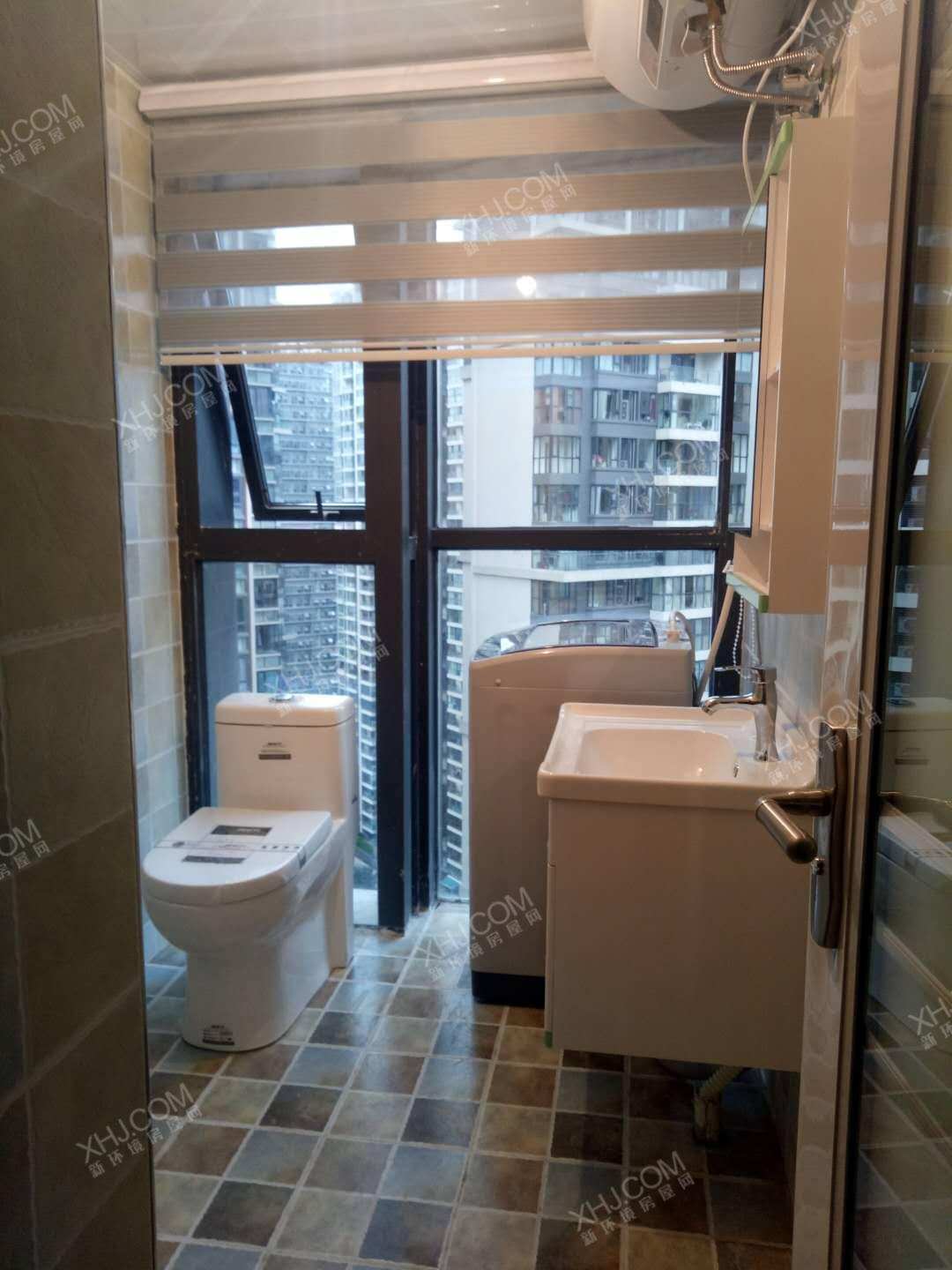 智地哥谭LOFT公寓  1室1厅1卫    2300.0元/月 智地哥谭LOFT公寓  1室1厅1卫    2300.0元/月室内图