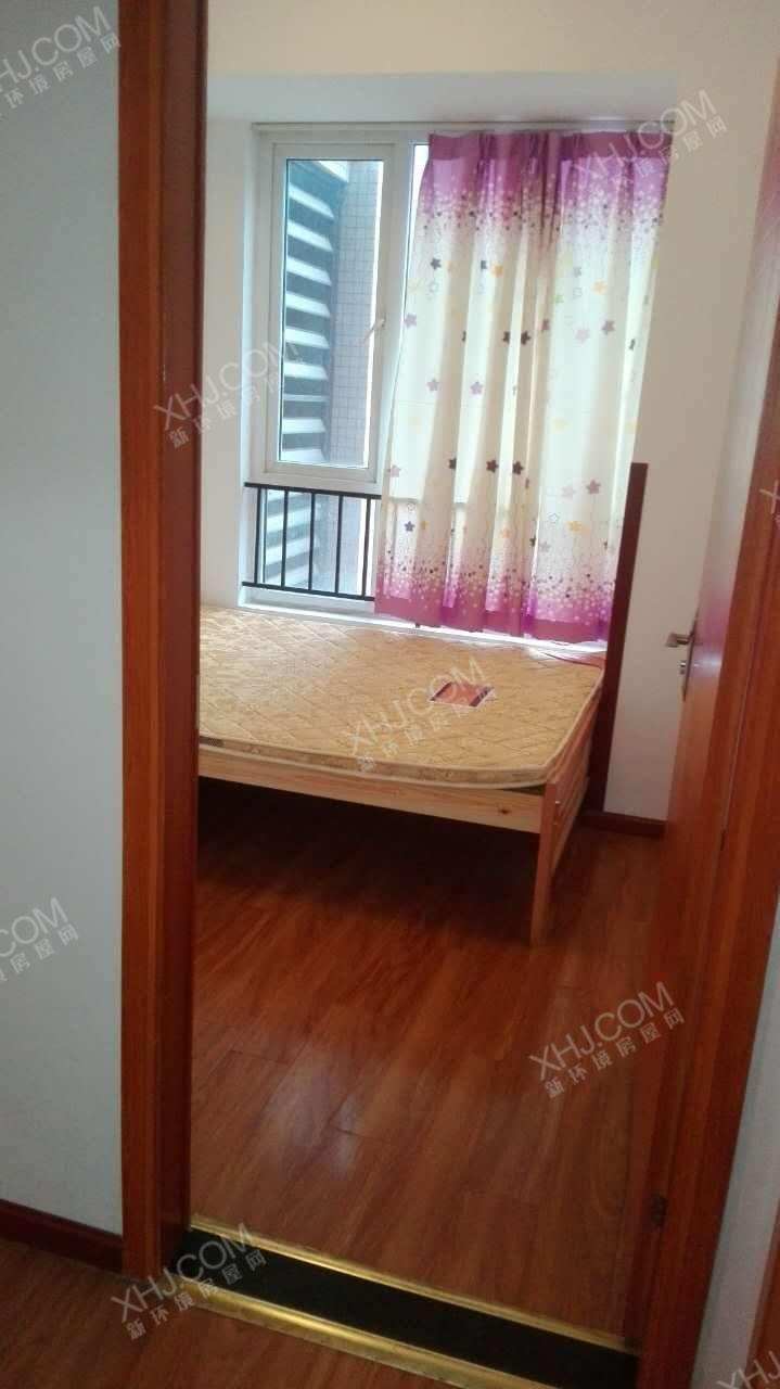 保利叶语  3室1厅1卫    1800.0元/月室内图