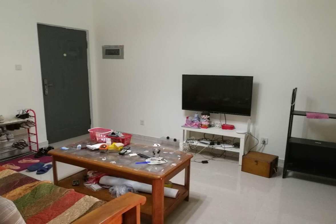 南湖锦苑 1室1厅1卫 1200.0元/月 南湖锦苑 1室1厅1卫 1200.0元/月室内图