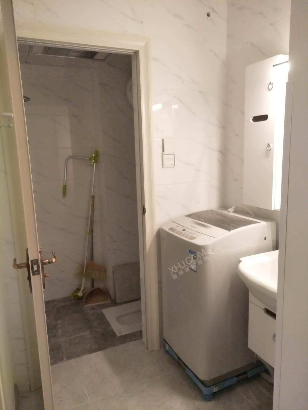 一品CG  1室1厅1卫    2200.0元/月 一品CG  1室1厅1卫    2200.0元/月室内图