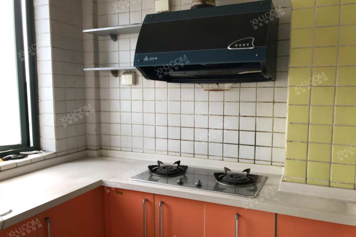 水木光华 1室1厅1卫 1700.0元/月 水木光华 1室1厅1卫 1700.0元/月室内图