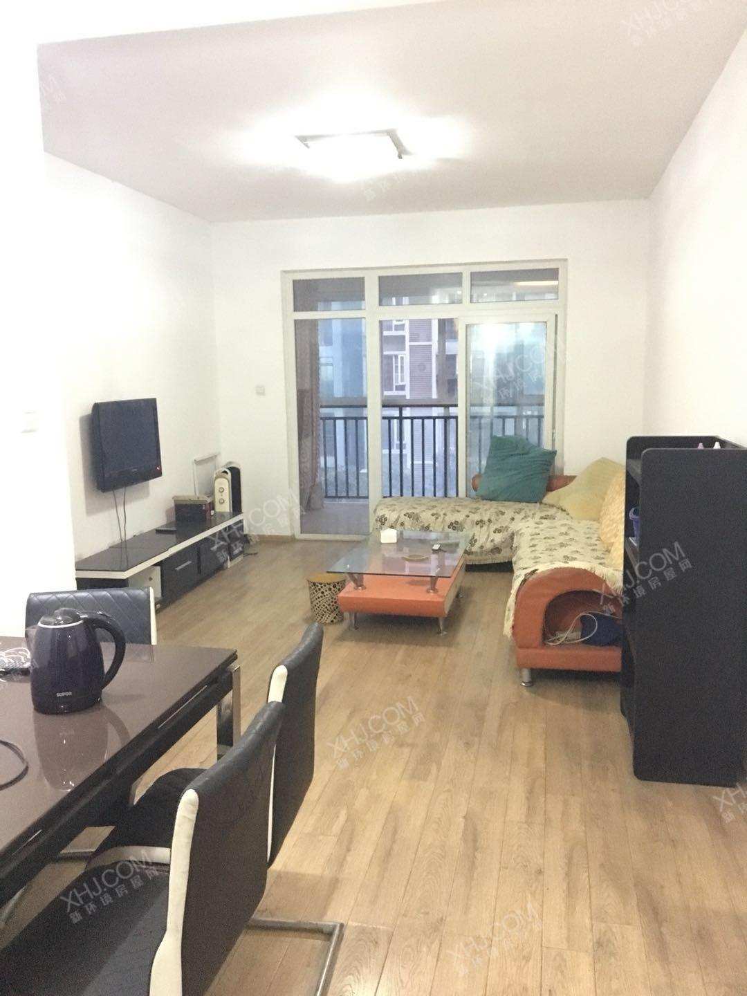 清水路苑  2室1厅1卫    2200.0元/月室内图