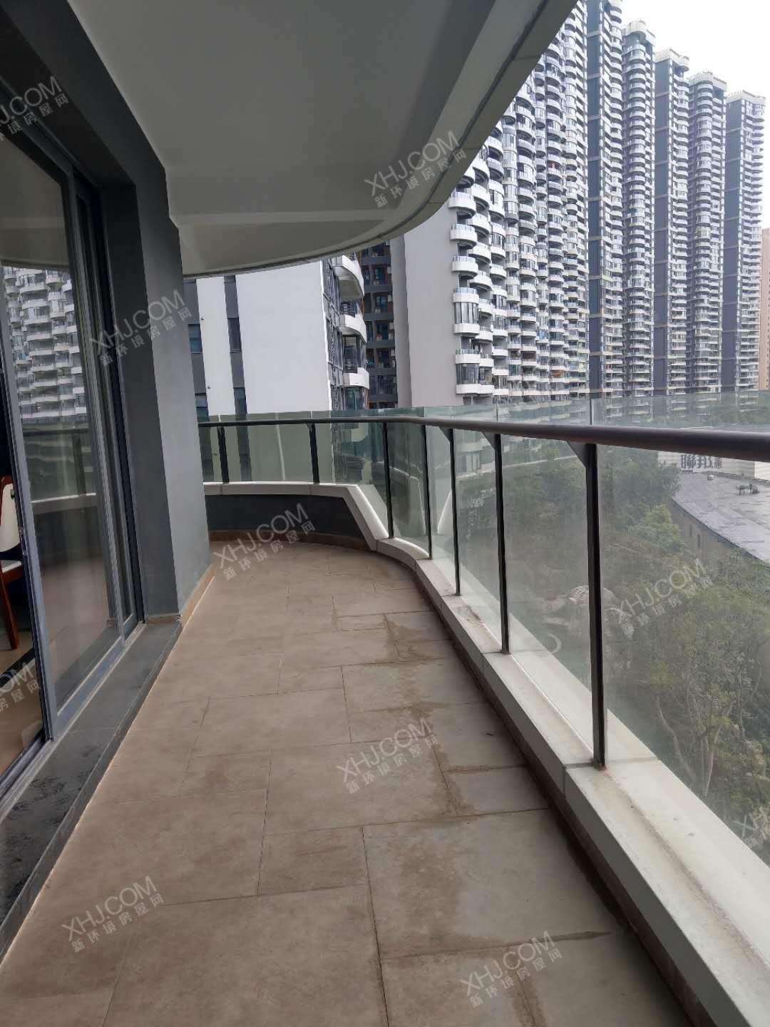 龙湖世纪峰景  3室2厅2卫    7000.0元/月 龙湖世纪峰景  3室2厅2卫    7000.0元/月室内图