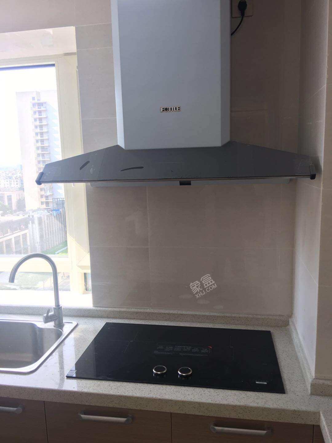 一品CG  1室1厅1卫    3500.0元/月 一品CG  1室1厅1卫    3500.0元/月室内图