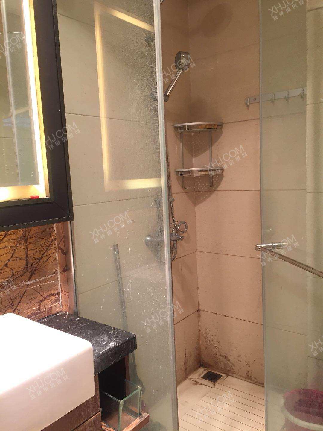 凯旋天际湾  2室1厅1卫    2800.0元/月室内图