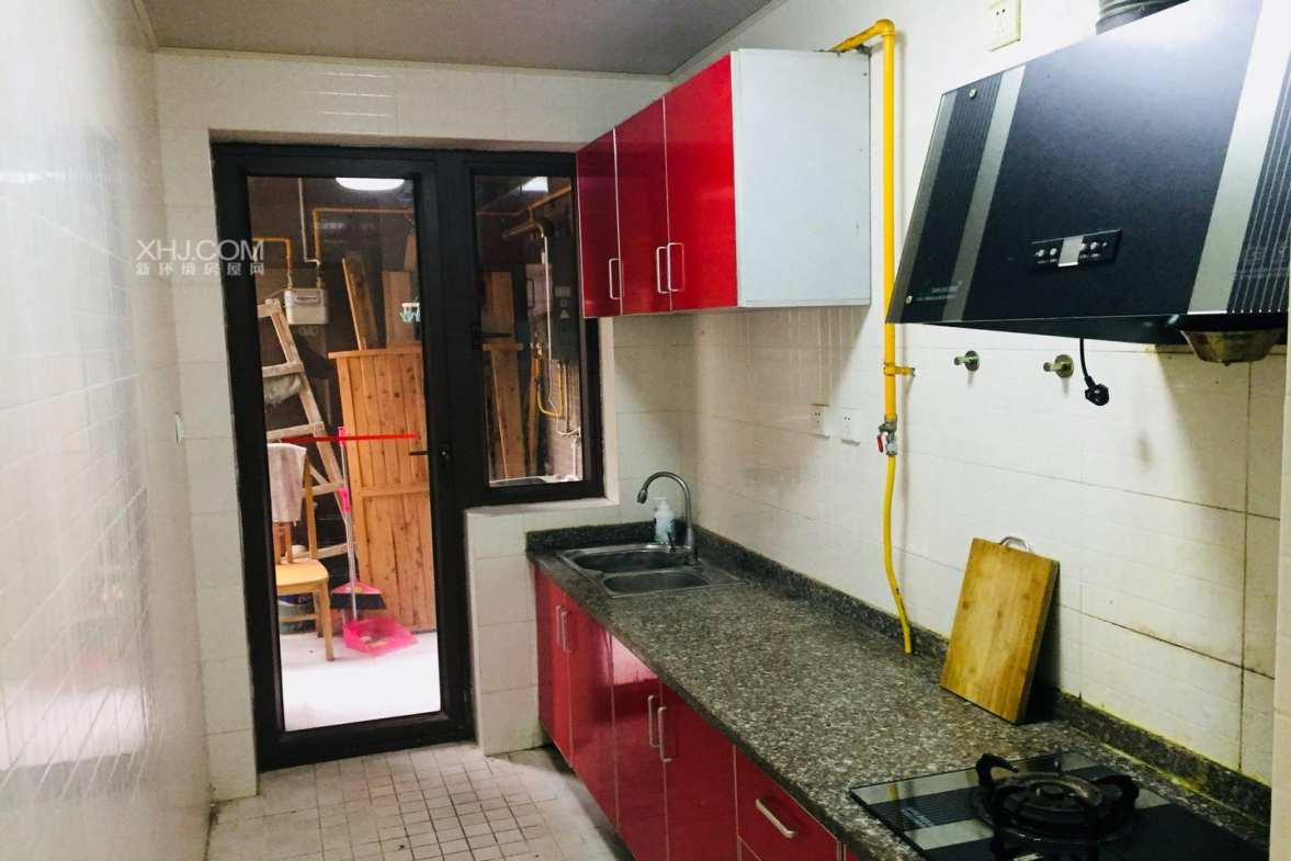 天府豪庭  3室2厅2卫    3500.0元/月室内图