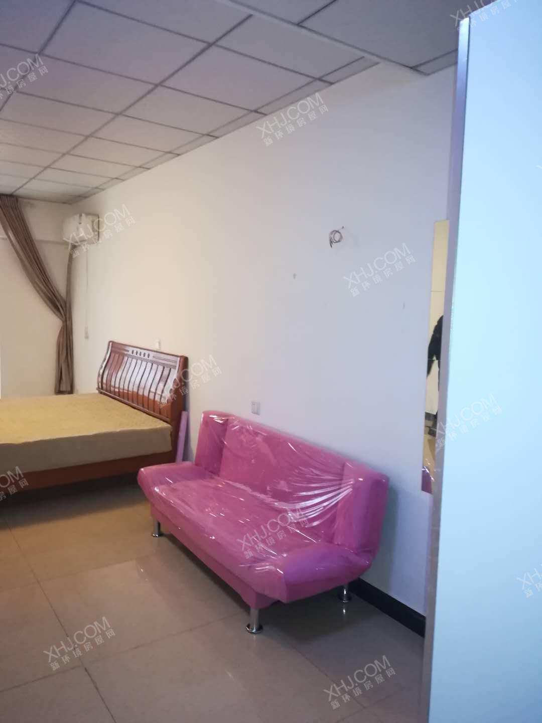 保利星座  1室0厅1卫    1600.0元/月室内图