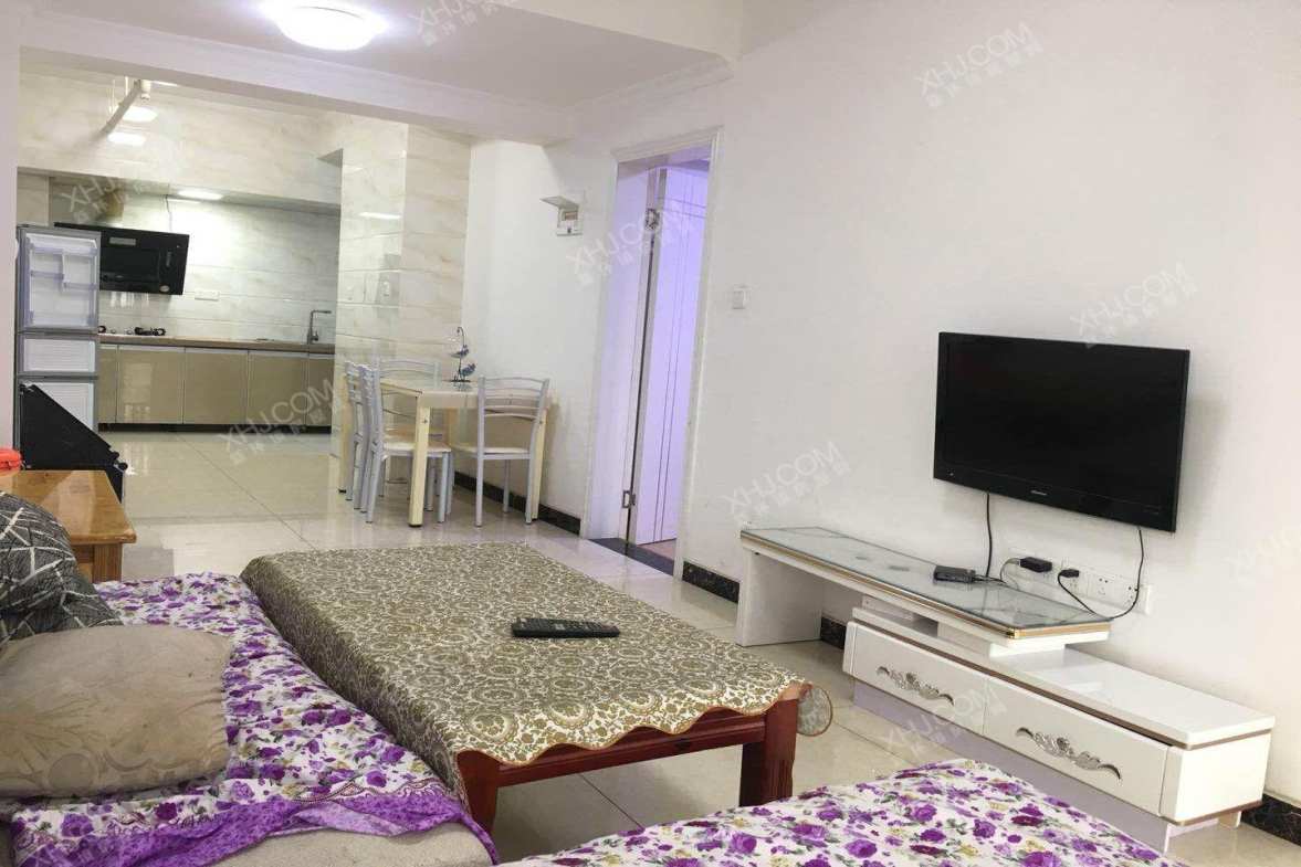 南湖半岛  2室2厅1卫    1800.0元/月室内图